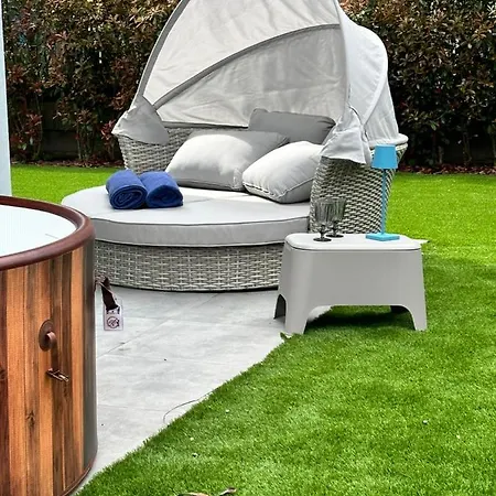 Karolina Desenzano del Garda