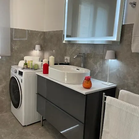 Karolina * Desenzano del Garda